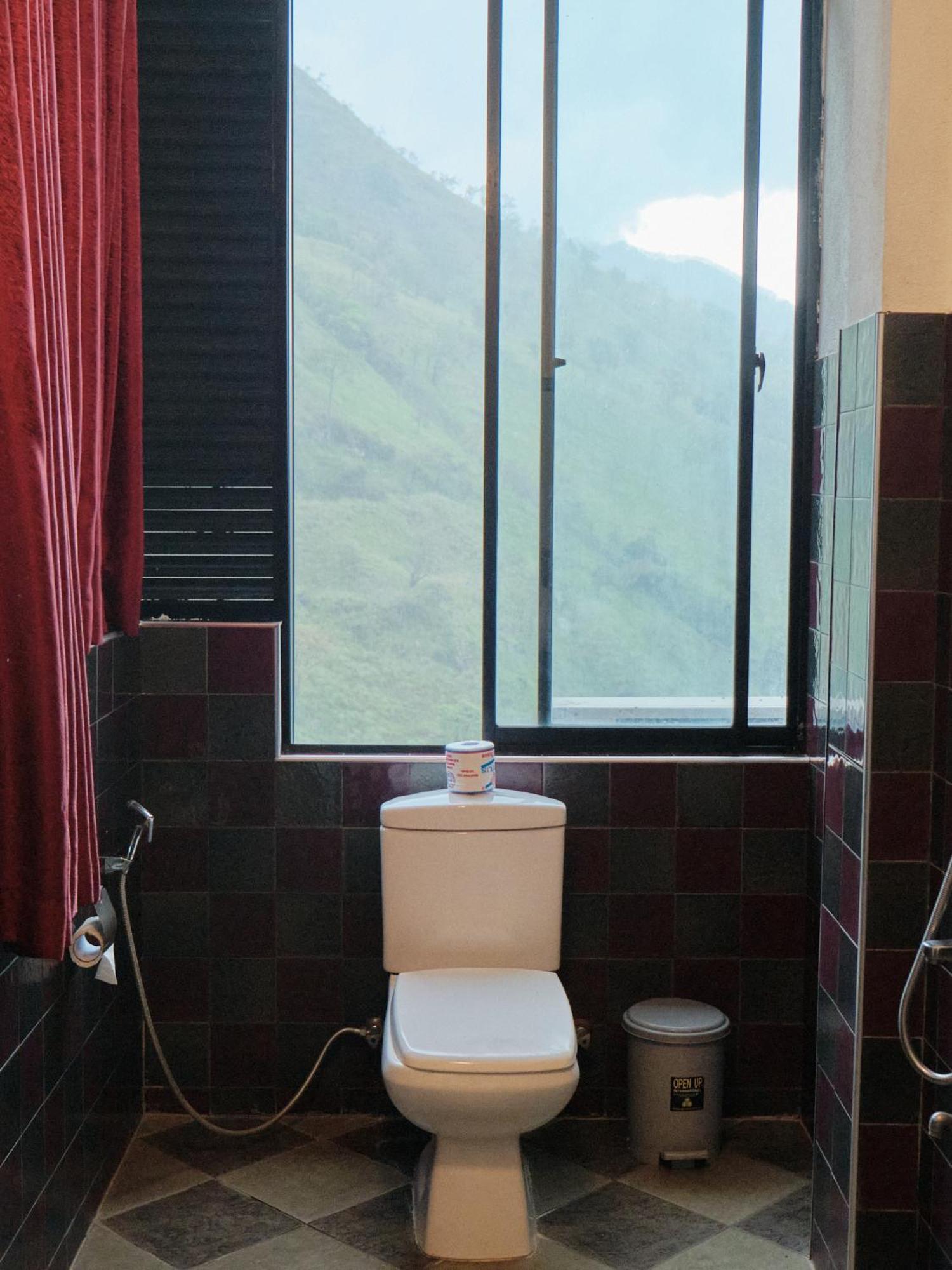Ella Mount Heaven Hotel Екстериор снимка